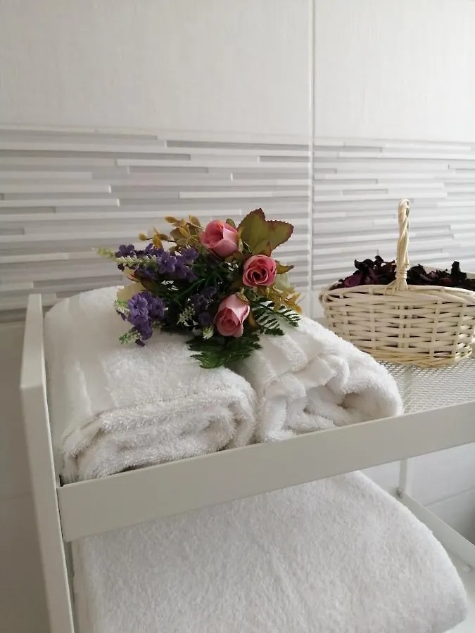 Alcalu Apartment San Vincenzo